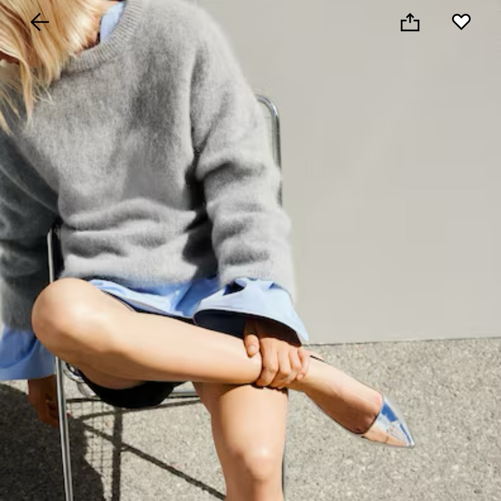 H&M Gray Crew Neck Sweater